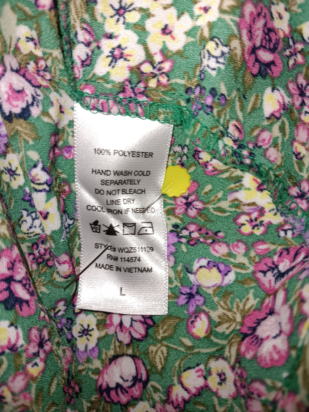 Pleione Green Floral V-Neck Puff Sleeve Blouse - Picture 3 of 4